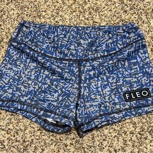 FLEO Blue Abstract Print Women's Athletic Shorts